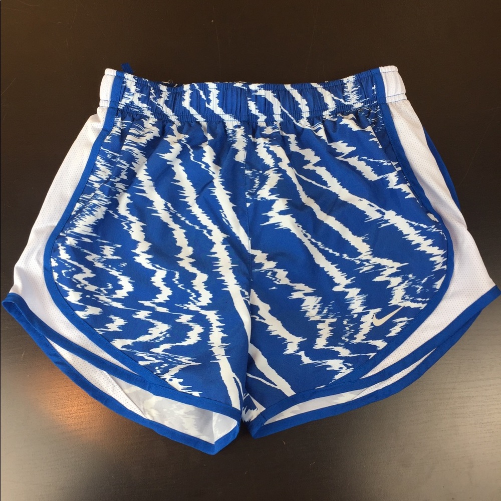 Nike Dri-fit womens Blue Floral running shorts